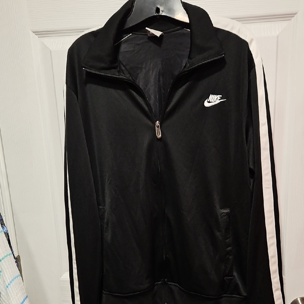 Nike Black and White Zip-Up Jacket